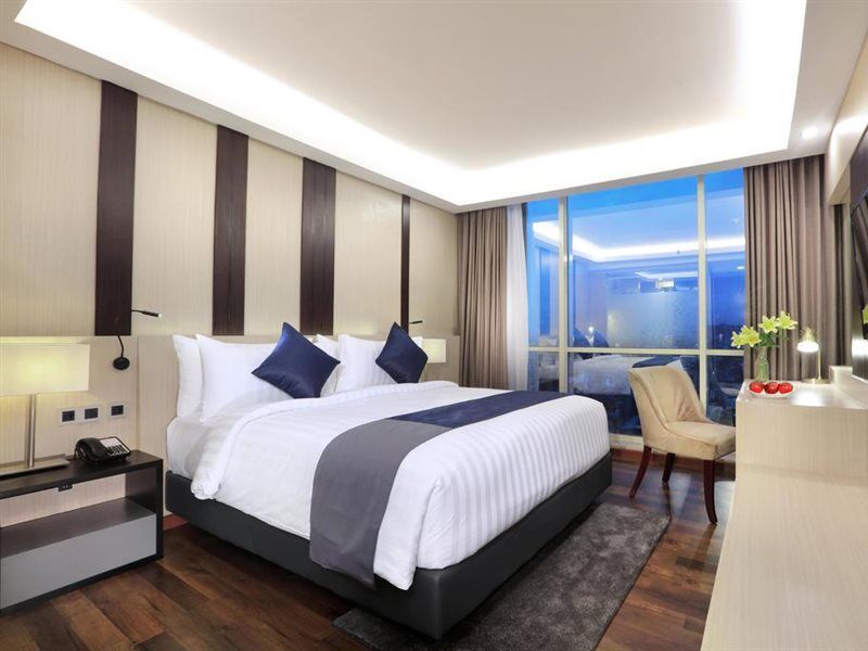 Aston Kartika Grogol Hotel & Conference Center Τζακάρτα Εξωτερικό φωτογραφία